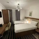 Casa Andalucia Hostal Hallbergmoos
