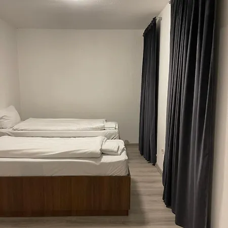 Casa Andalucia Hostel Hallbergmoos